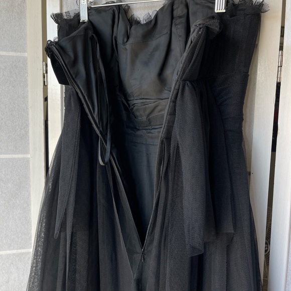 Y2K Vera Wang Tulle Dress🖤 - Picture 4 of 8